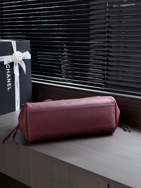 CC 26s Small Shopping Bag 38CM Burgundy Calfskin 143385