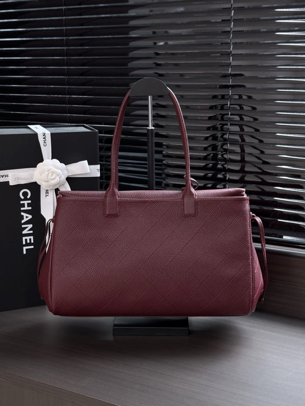 CC 26s Small Shopping Bag 38CM Burgundy Calfskin 143385