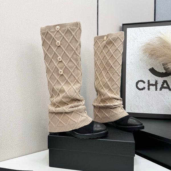CC 26s Diamond Knit Buttoned Long Boots Black Beige Calfskin Knit 985769