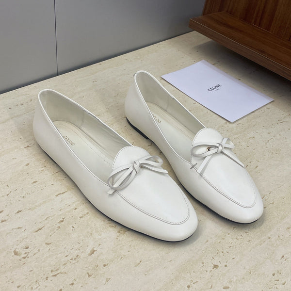 CL 26s Ballet Flats In White Lambskin With Bow