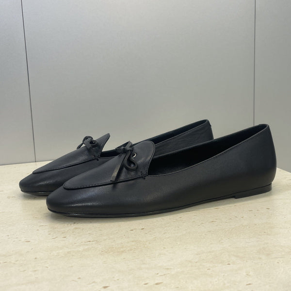 CL 26s Ballet Flats In Black Lambskin With Bow