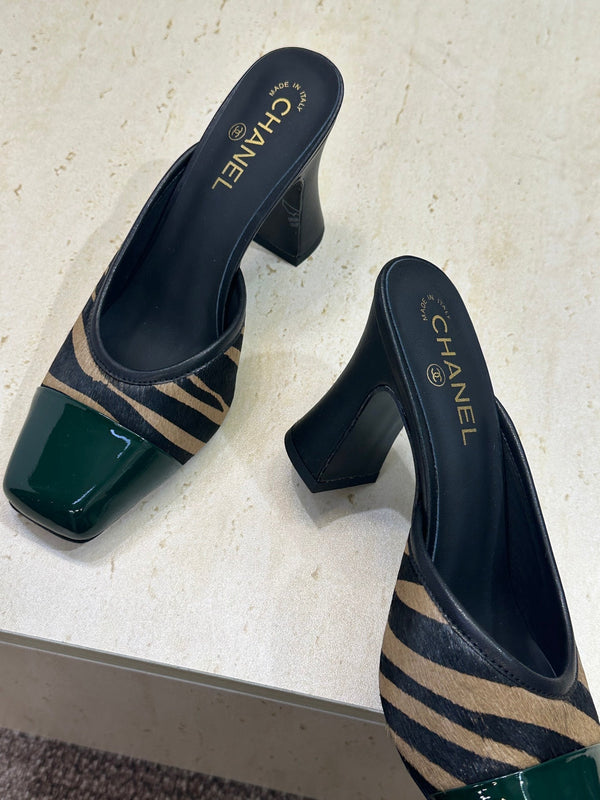 CC Square Toe Color-Blocked Mule 9cm Teal Green Horsehair Patent Leather 830460