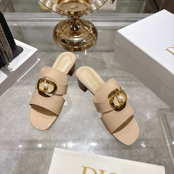 CD 26 Chunky Heel Sandals 35mm Beige Patent Leather 592269