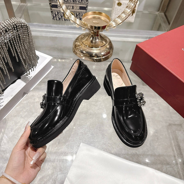 Roger Vivier 26s Viv' Ranger Loafer Black Patent Leather 679812