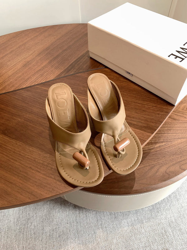 Loew Toggle Sandals 9cm Beige Leather 878022