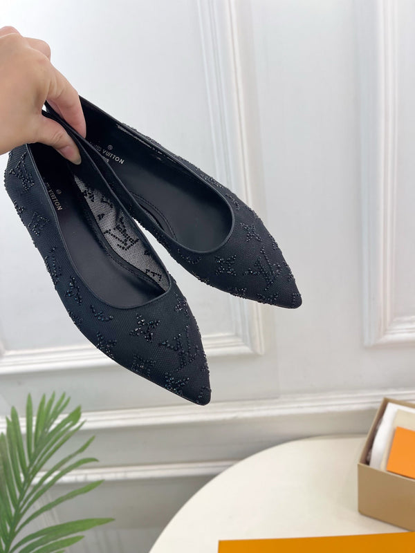 LV Gala Rhinestone Pointed Toe Flat Black Mesh 425136