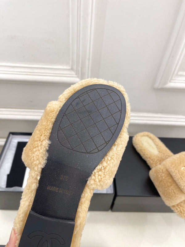 CC 25s Logo Slippers Beige Wool GHW 435268