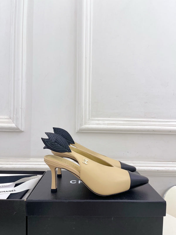 CC 26 SS Open-Back Sandals 7.5cm Beige Black Calfskin 586933