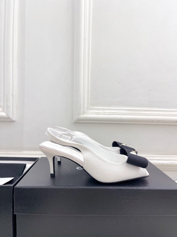 CC 26s Classic Toe High-Heeled Sandals 5.5cm White Black Canvas 891632