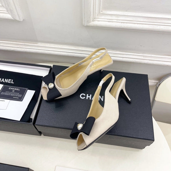 CC 26s Classic Toe High-Heeled Sandals 5.5cm Light Beige Black Canvas 891633