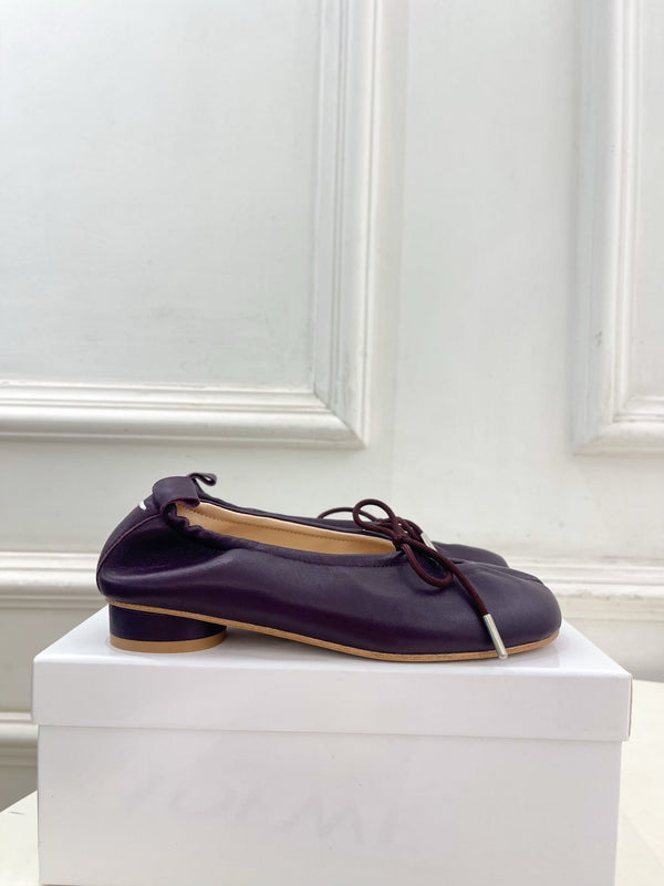 MM 26s Tabi Ballet Flats Plum Lambskin 947492