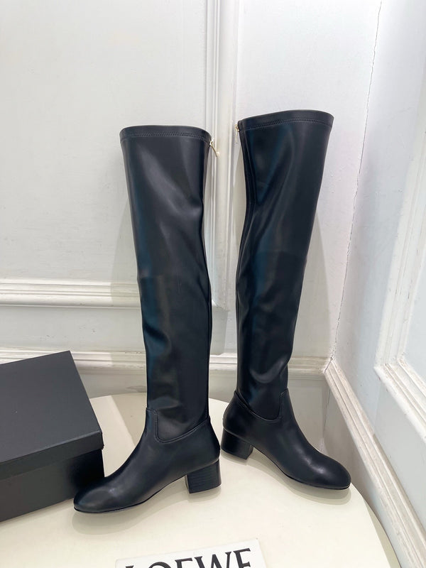 CC 26S Logo Overtheknee Boots 4cm Black Leather 111846