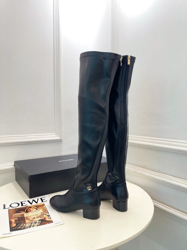 CC 26S Logo Overtheknee Boots 4cm Black Leather 111846