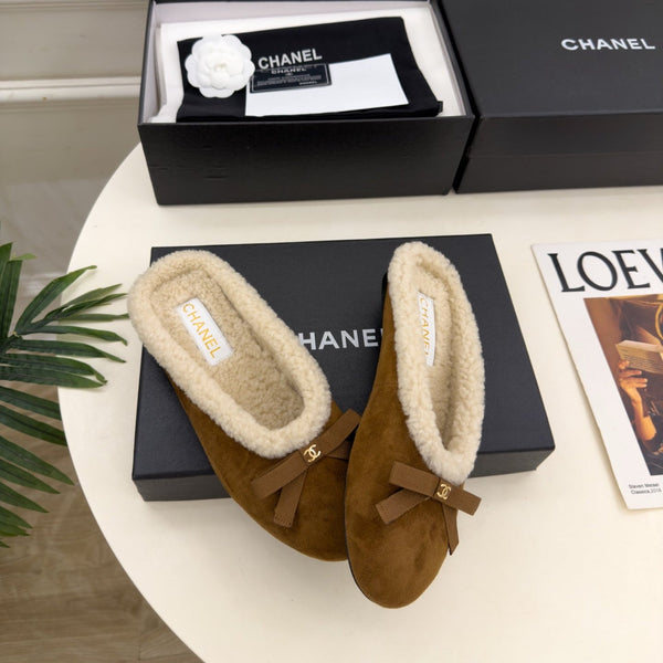 CC 26s Mules Dark Brown Suede Shearling 111936