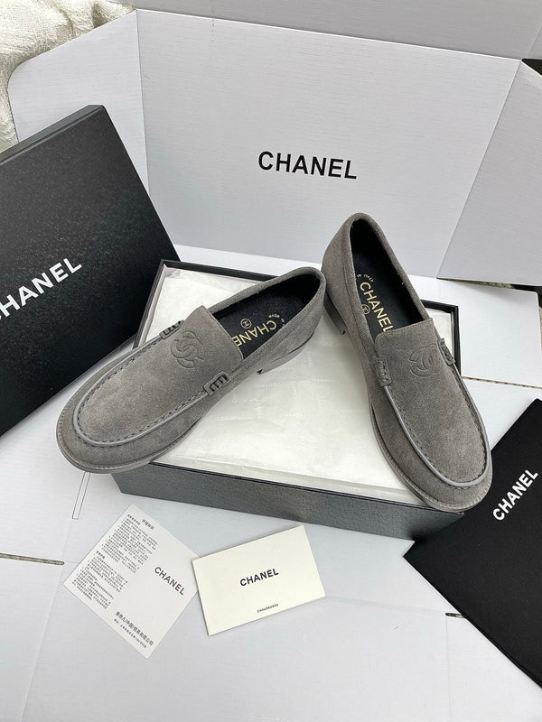 CC 26s Double C Loafers Gray Suede 645305