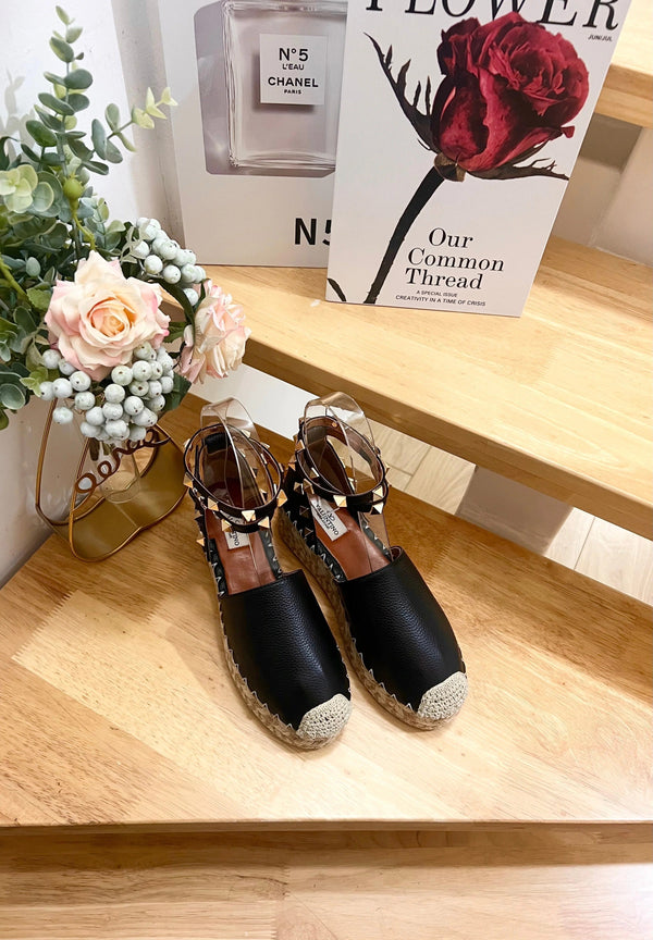BLACK LEATHER ROCKSTUD ESPADRILLES ANKLE STRAP FLATS