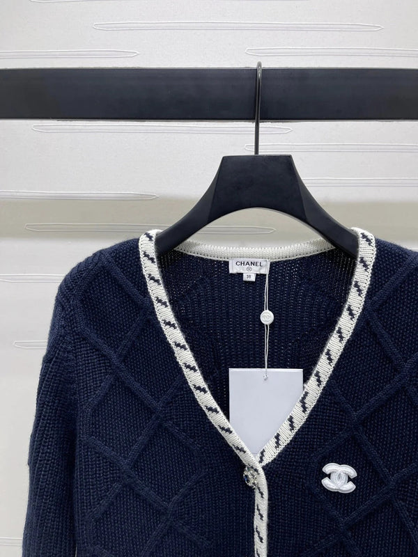 CHANEL 25S CARDIGAN STYLE 199