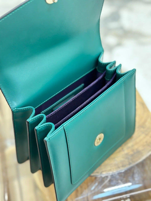 Bvlgari 2025 Serpenti Forever Bag 18cm Emerald Green Calfskin