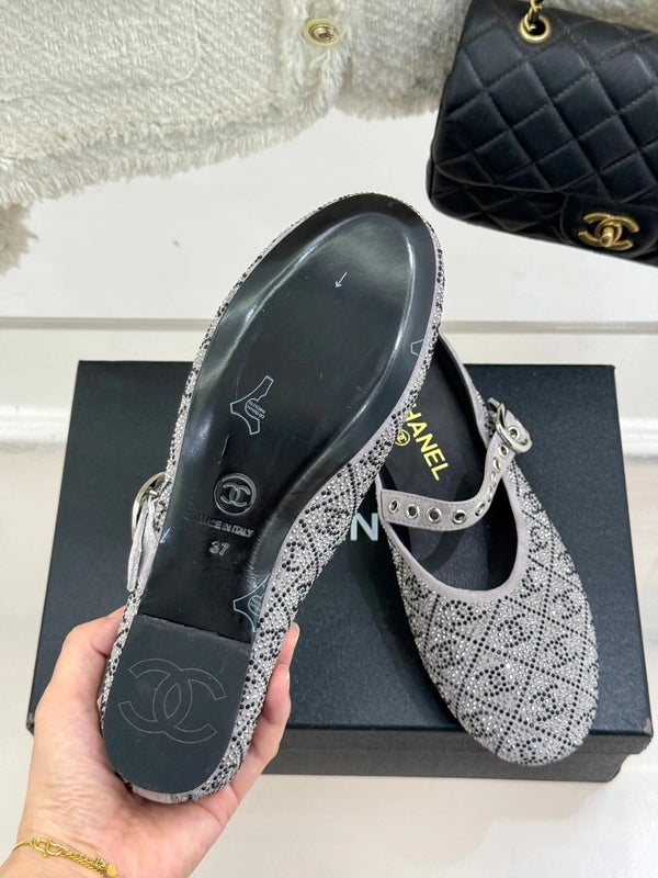 CC Flat Mules 25ss In Grey Embellished With Rhinestones