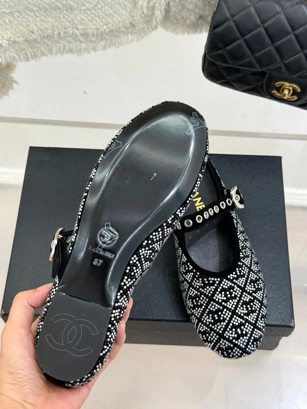 CC Flat Mules 25ss In Back Embellished With Rhinestones