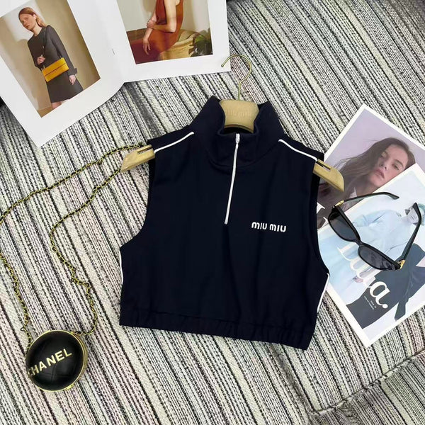 Miu Miu 2026 Short-sleeved Sweatshirt and Waist Pants Set Polyester