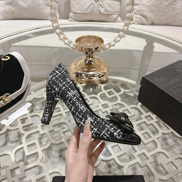 CC 26s High Heels Pump 85 Black White Wool Fabric 627015