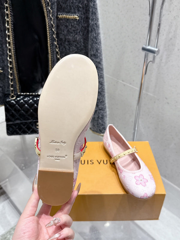 LV 26s Ballet Flats Light Pink Monogram Leather 610840