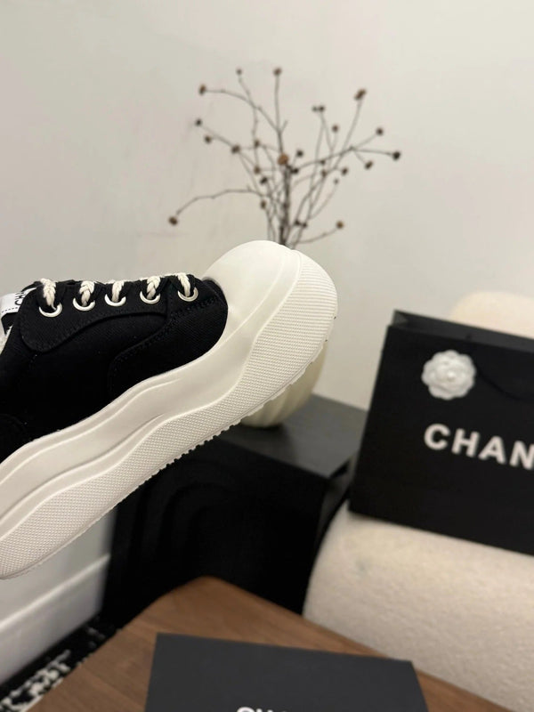 CC 26s Casual Sneaker Black White Canvas Leather 183592