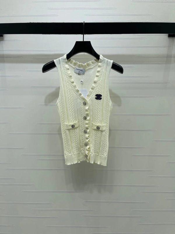 Chanel 2026 Ruffled Knit V-neck Vest Wool 395750