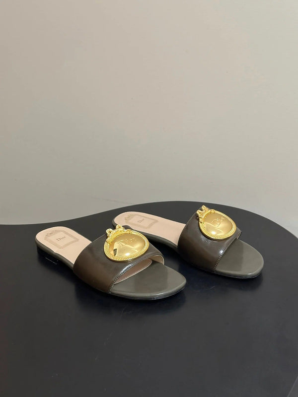 CD D-Club Retro CD Letter Metal Buckle Flat Sandals Leather 846986