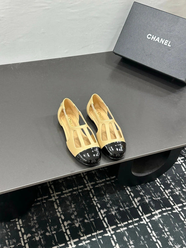 Chanel 2026 Flat Sandals Leather Sheepskin 832561