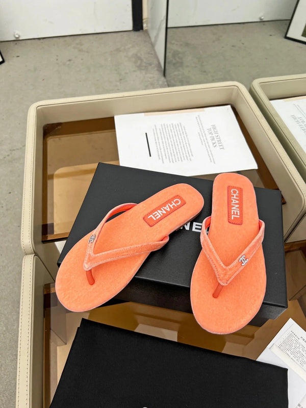 CC 2026 Kiss's Flipflops Sheepskin Velvet 802295