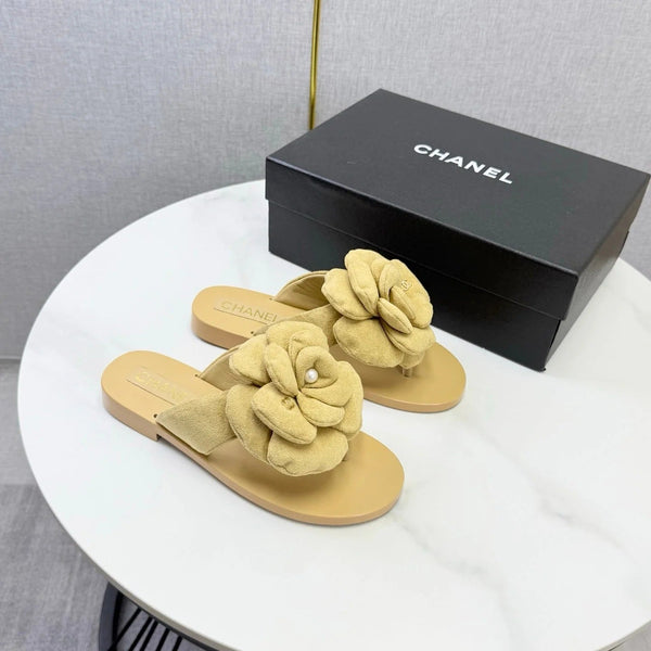 CC 2026 Flower Flat Thong Sandals Suede Cowhide 801431