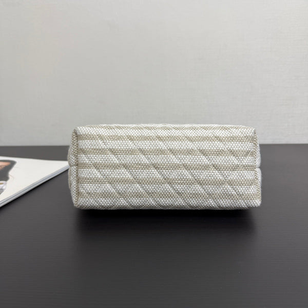 Chanel 26 Woven Clutch 19 White Beige Canvas