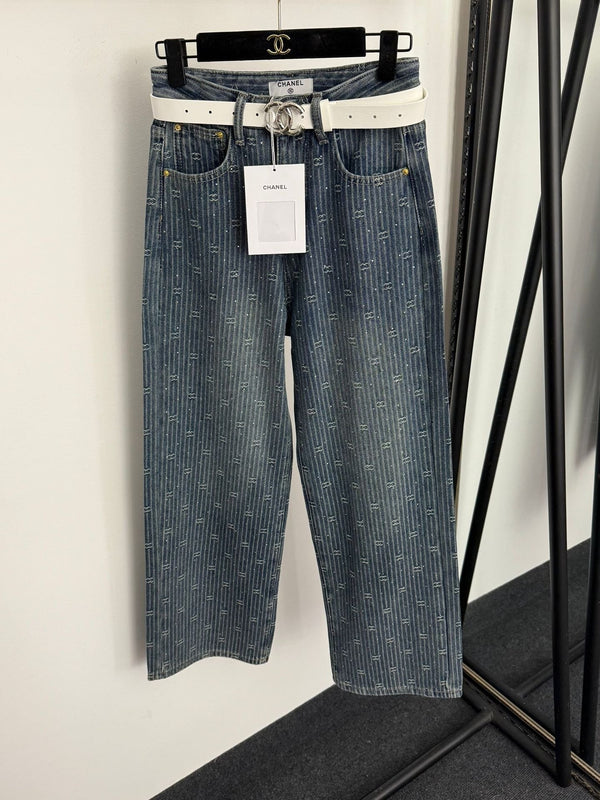 CHANEL 25S HIGH-WAISTED FLEECE-LINED JEANS 563