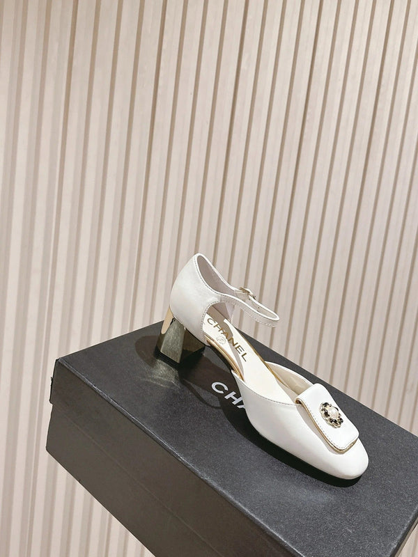 CC 26s Mary Jane Sandals 65 White Sheepskin 658472