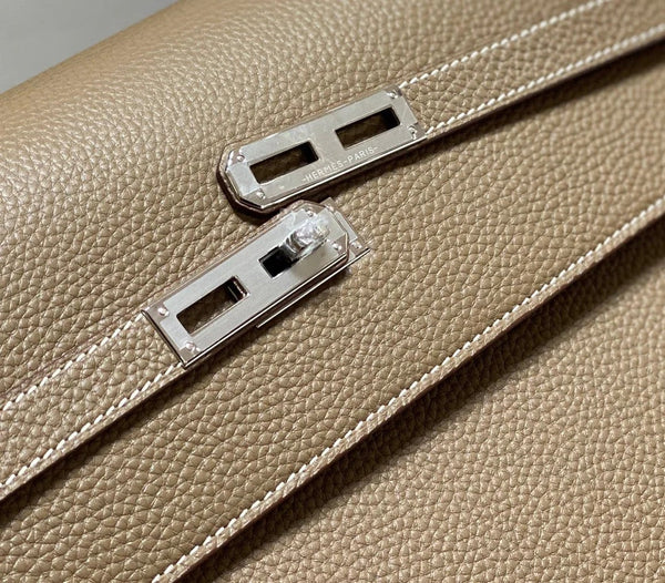 KELLY DEPECHES 38 BRIEFCASE IN ETOUPE TOGO CALFSKIN SILVER HARDWARE