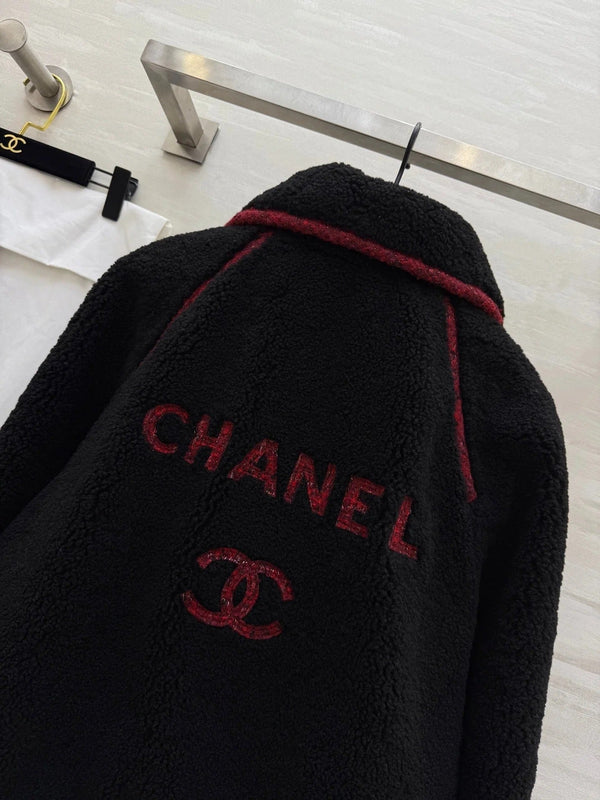 CHANEL 25S SHEARLING COLLAR JACKET 474
