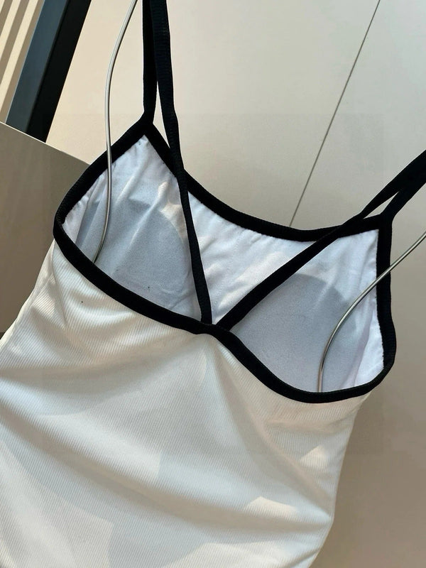 CC BIKINI SWIMSUIT SET IN WHITE AND BLACK TRIM 624530