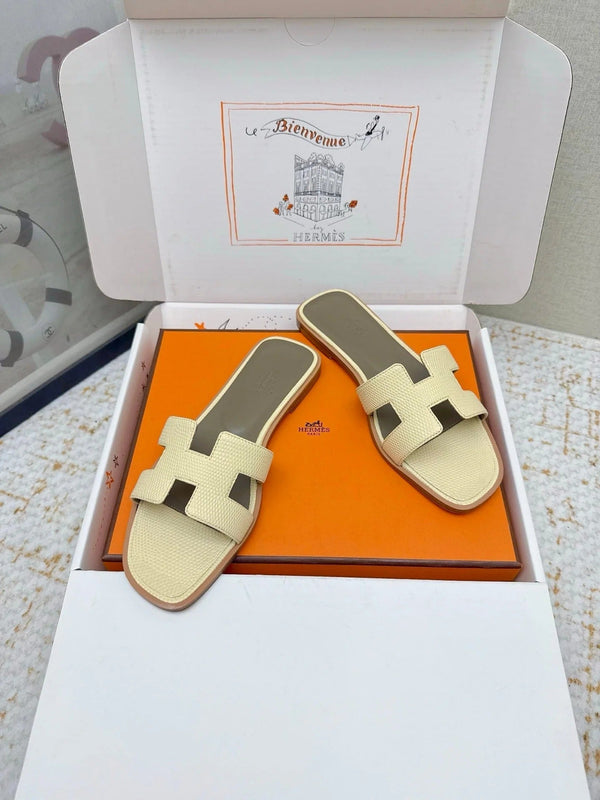 HM 26ss Oran Sandals Cream Yellow Cowhide 625045