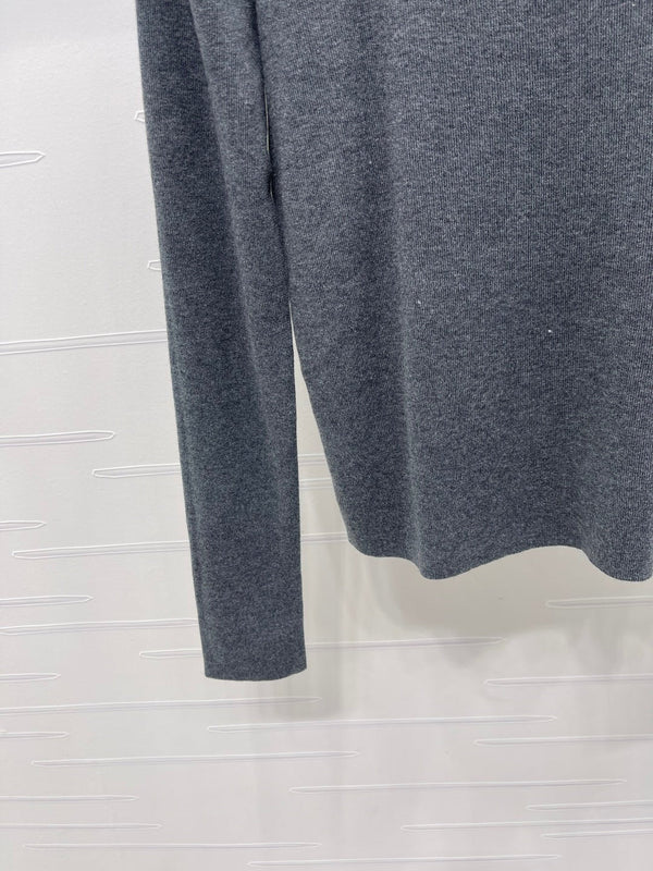 MIUMIU KNITTED SWEATER STYLE 461