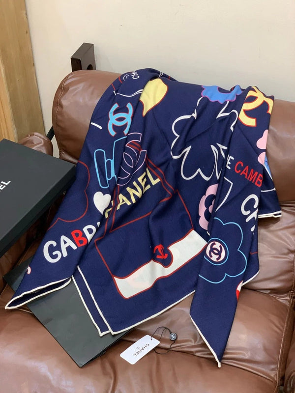 CHANEL 25S SCARF 135 CM IN CASHMERE SILK 943656