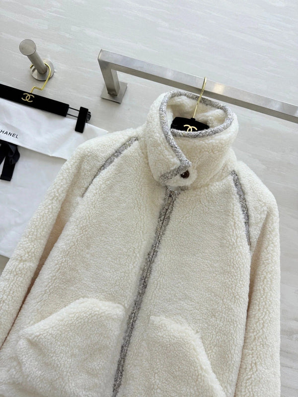 CHANEL 25S SHEARLING COLLAR JACKET 473