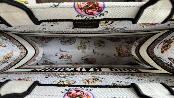 Medium CD Book Tote 36cm White Multicolor Dragon Zodiac Embroidery