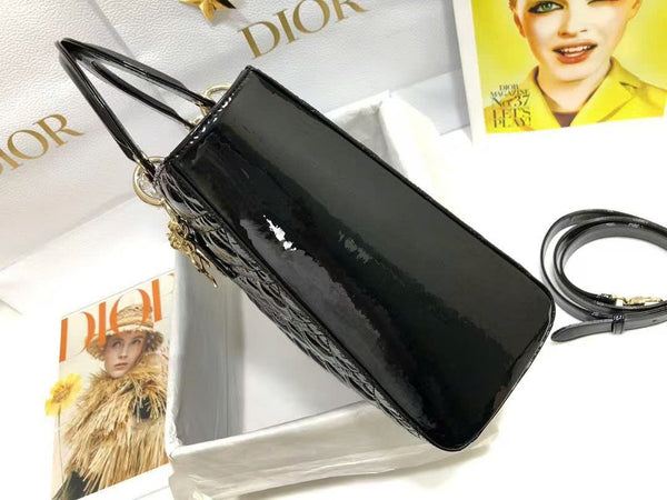 medium lady 32 black patent calfskin
